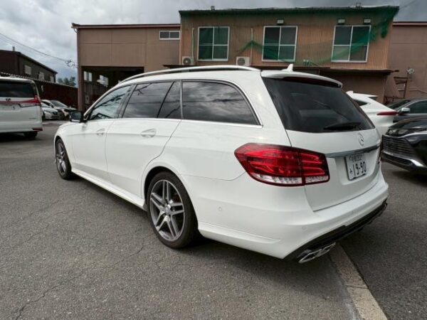 Ref:AUX-19629607 MERCEDES BENZ E-CLASS STATIONWAGON 2015 - Image 13