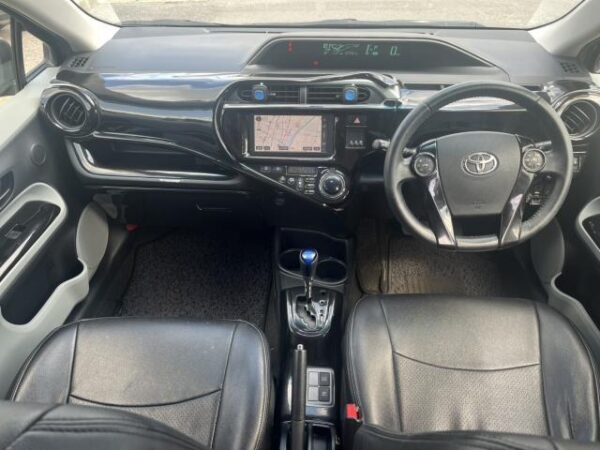 Ref:AUX-19640936 TOYOTA AQUA 2012 - Image 3