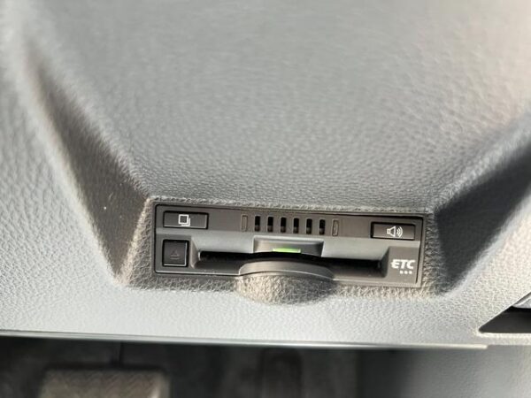 Ref:AUX-19640967 TOYOTA YARIS 2022 - Image 5