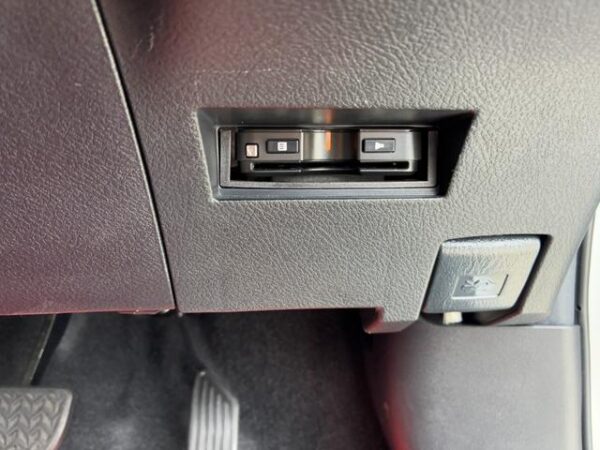 Ref:AUX-19641111 TOYOTA COROLLA FIELDER 2016 - Image 17