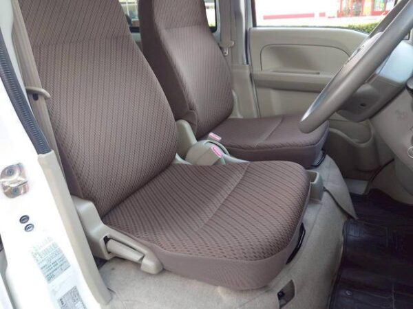Ref:AUX-19644524 NISSAN NV100 CLIPPER VAN 2018 - Image 2