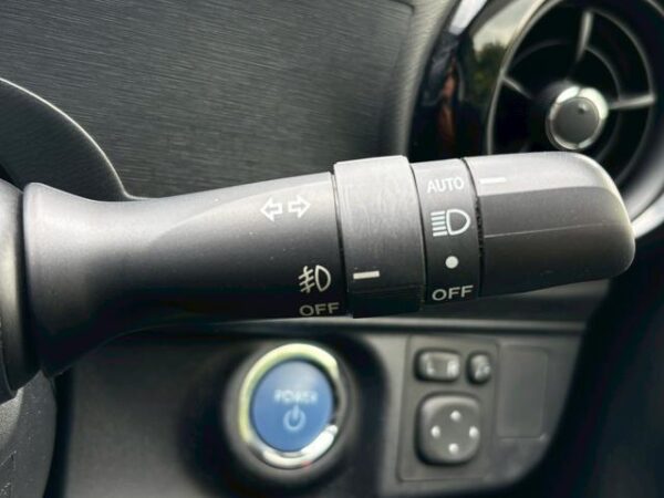 Ref:AUX-19644527 TOYOTA AQUA 2017 - Image 16