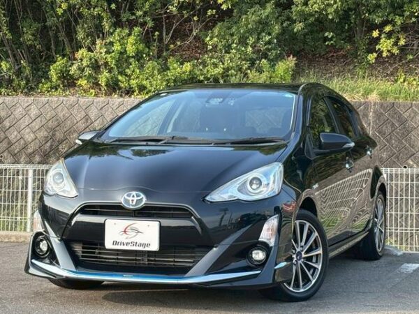 Ref:AUX-19644527 TOYOTA AQUA 2017