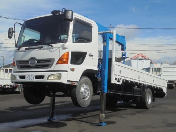 Ref:AUX-19644751 HINO HINO RANGER 2004