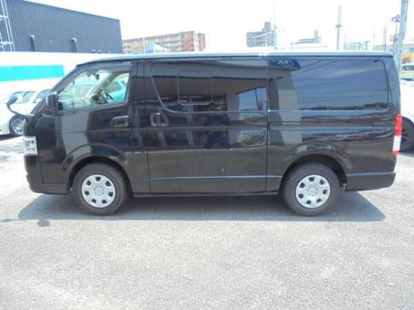 Ref:AUX-19644784 TOYOTA HIACE VAN 2022 - Image 11