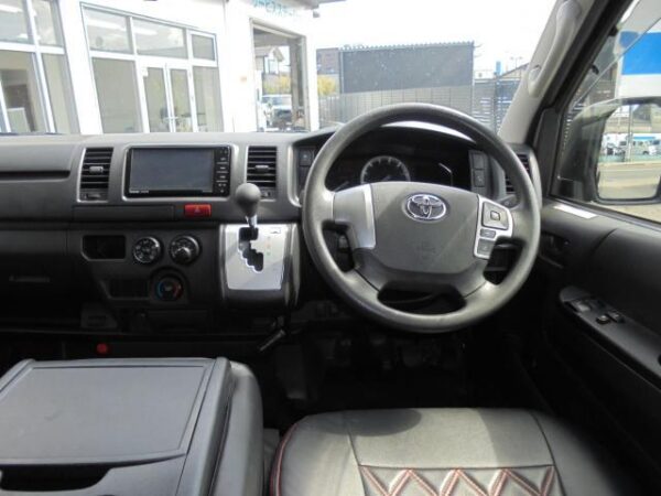 Ref:AUX-19644784 TOYOTA HIACE VAN 2022 - Image 3