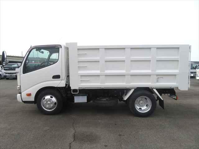 Ref:AUX-19644810 HINO DUTRO 2024 9 Ref:AUX-19644810 HINO DUTRO 2024 - Image 9