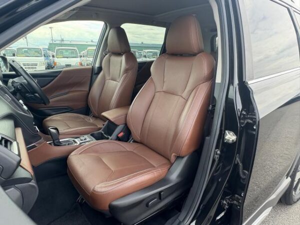 Ref:AUX-19644890 SUBARU FORESTER 2019 - Image 12