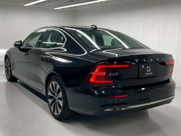 Ref:AUX-19644975 VOLVO S60 2023 - Image 9