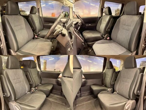 Ref:AUX-19645063 TOYOTA VOXY 2012 - Image 4