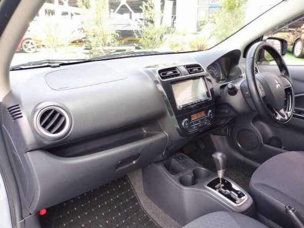 Ref:AUX-19646101 MITSUBISHI MIRAGE 2017 - Image 12