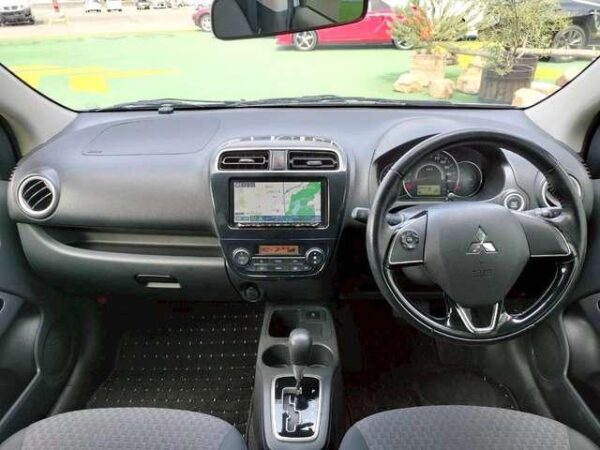 Ref:AUX-19646101 MITSUBISHI MIRAGE 2017 - Image 5