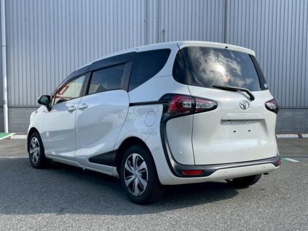 Ref:AUX-19648425 TOYOTA SIENTA 2019 - Image 5