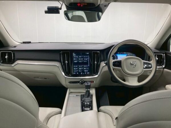 Ref:AUX-19648634 VOLVO S60 2020 - Image 3