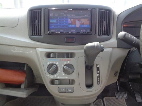 Ref:AUX-19648710 DAIHATSU MIRA E:S 2013 - Image 13