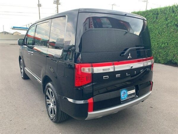 Ref:AUX-19648717 MITSUBISHI DELICA D:5 2023 - Image 14
