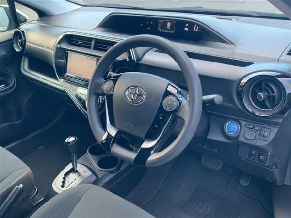 Ref:AUX-19648718 TOYOTA AQUA 2020 - Image 18