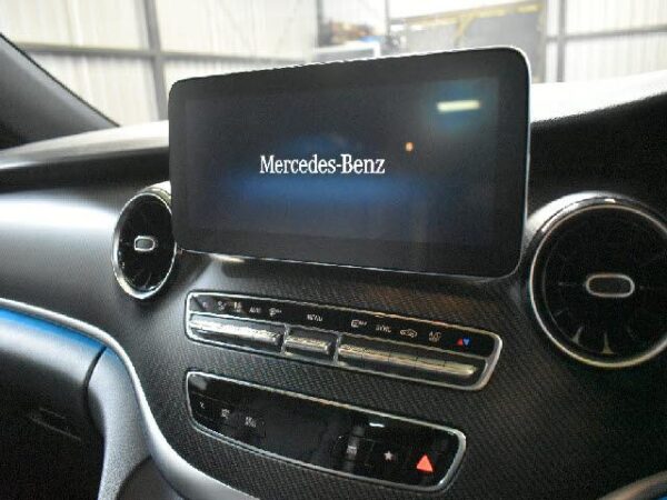 Ref:AUX-19652391 MERCEDES BENZ V-CLASS 2022 - Image 10