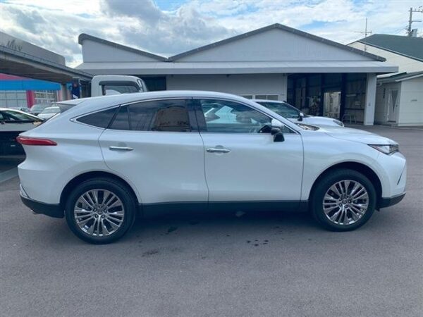 Ref:AUX-19655687 TOYOTA HARRIER HYBRID 2023 - Image 4
