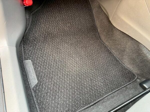 Ref:AUX-19656049 TOYOTA PRIUS ALPHA 2013 - Image 15
