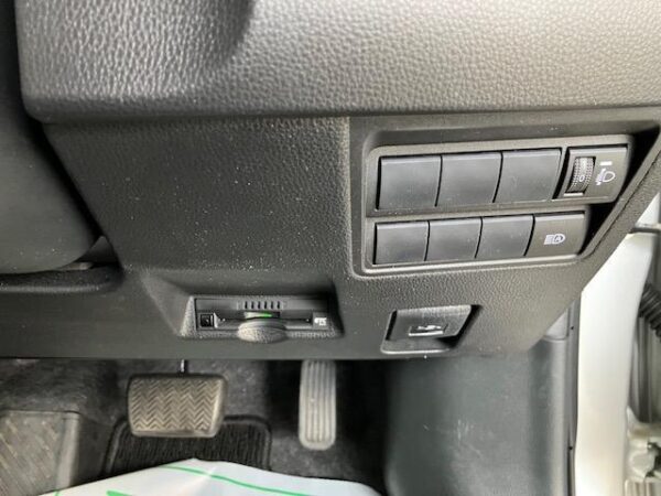 Ref:AUX-19656074 TOYOTA YARIS 2020 - Image 8