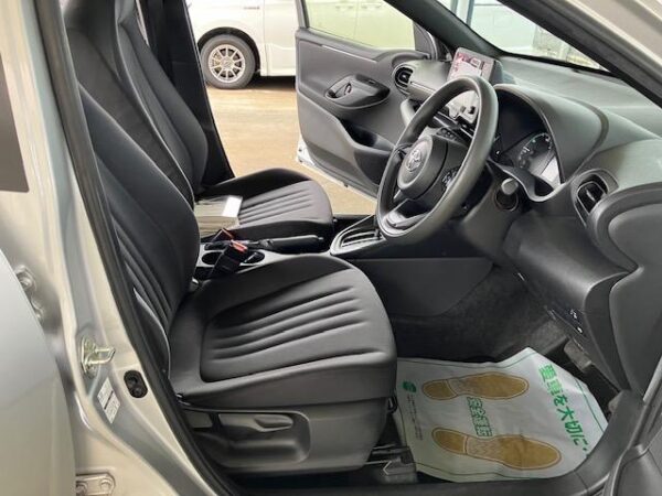Ref:AUX-19656074 TOYOTA YARIS 2020 - Image 9