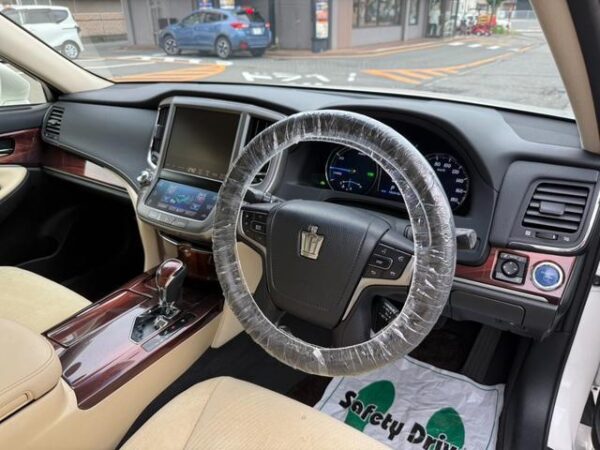 Ref:AUX-19656539 TOYOTA CROWN HYBRID 2015 - Image 6