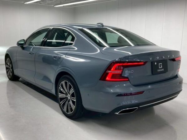 Ref:AUX-19660670 VOLVO S60 2022 - Image 8