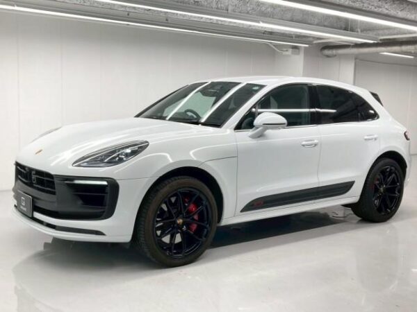Ref:AUX-19660677 PORSCHE MACAN 2023