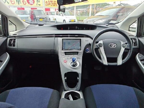 Ref:AUX-19660910 TOYOTA PRIUS 2012 - Image 3