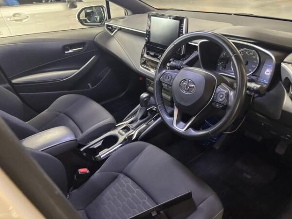 Ref:AUX-19660915 TOYOTA COROLLASPORT 2020 - Image 10