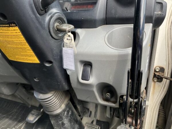 Ref:AUX-19663779 HINO DUTRO 2012 - Image 11