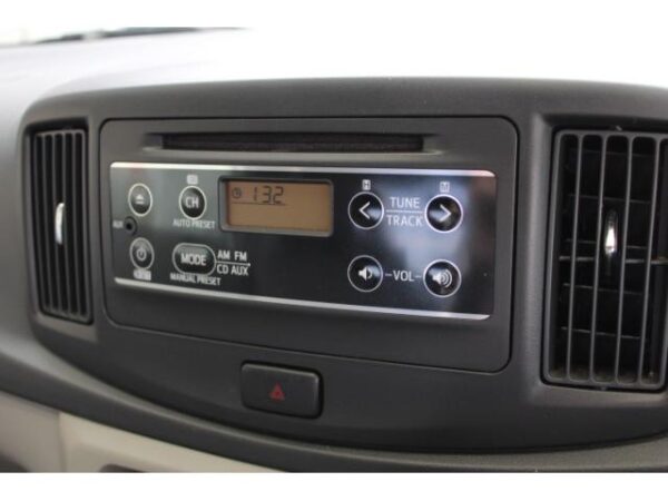 Ref:AUX-19664435 DAIHATSU MIRA E:S 2017 - Image 8