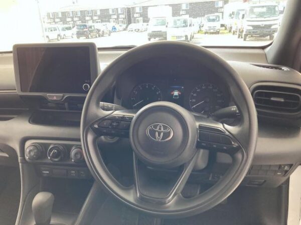 Ref:AUX-19664735 TOYOTA YARIS 2024 - Image 18