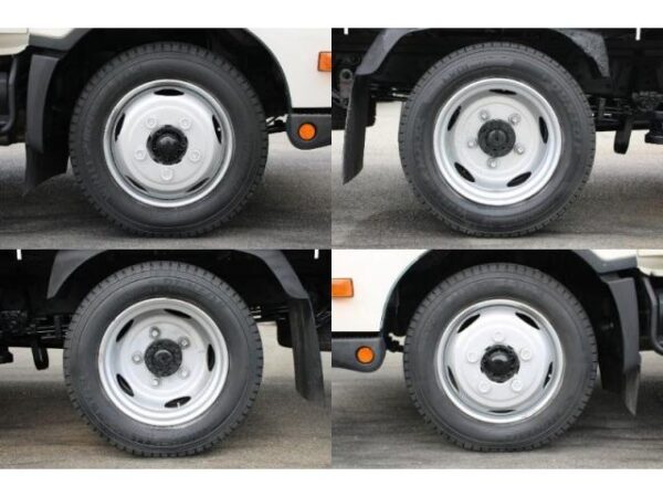 Ref:AUX-19664917 HINO DUTRO 2019 - Image 18