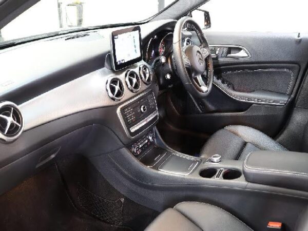 Ref:AUX-19668436 MERCEDES BENZ CLA-CLASS 2018 - Image 2