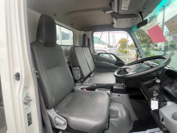 Ref:AUX-19672041 HINO DUTRO 2011 - Image 6