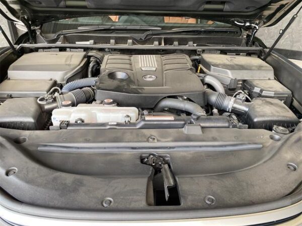 Ref:AUX-19672042 LEXUS LX 2023 - Image 17