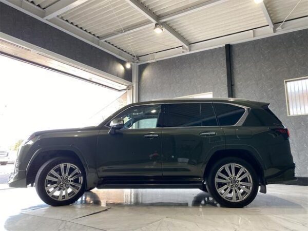 Ref:AUX-19672042 LEXUS LX 2023 - Image 5