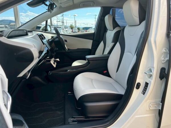 Ref:AUX-19672047 TOYOTA PRIUS 2016 - Image 5