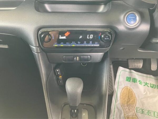 Ref:AUX-19672085 TOYOTA YARIS 2021 - Image 6