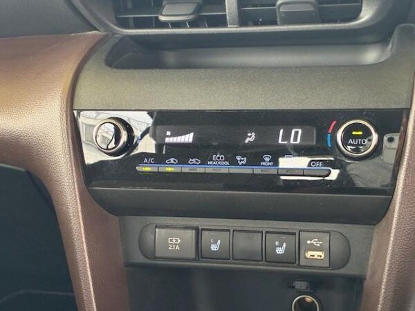 Ref:AUX-19672087 TOYOTA YARIS CROSS 2021 - Image 6