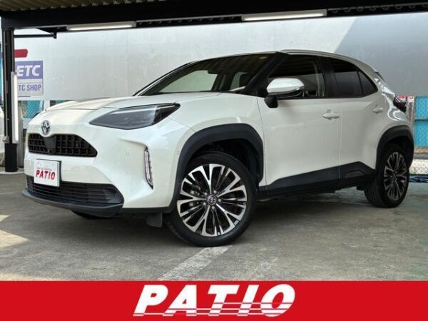 Ref:AUX-19672087 TOYOTA YARIS CROSS 2021