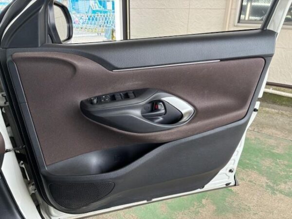Ref:AUX-19672087 TOYOTA YARIS CROSS 2021 - Image 9
