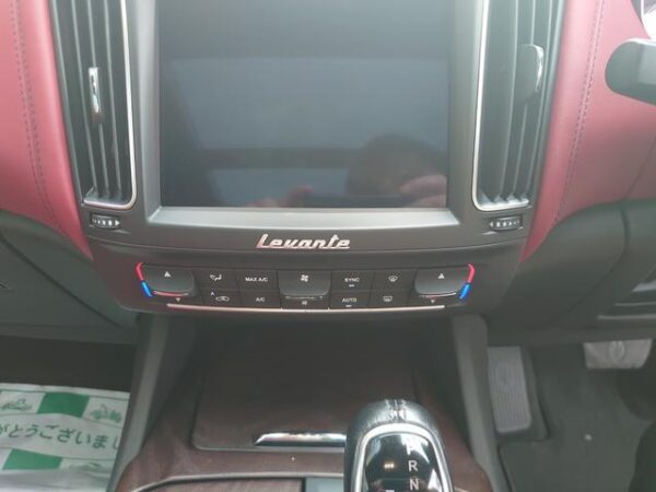 Ref:AUX-19672167 MASERATI LEVANTE 2018 - Image 14