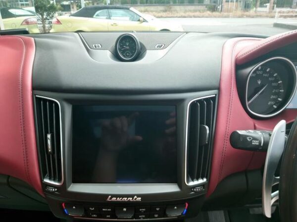Ref:AUX-19672167 MASERATI LEVANTE 2018 - Image 15