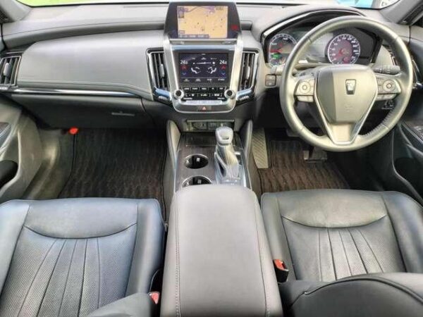Ref:AUX-19673627 TOYOTA CROWN HYBRID 2020 - Image 4