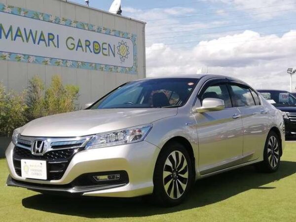 Ref:AUX-19674020 HONDA ACCORD HYBRID 2013