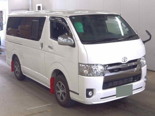 Ref:AUX-19676113 TOYOTA REGIUS ACE VAN 2020