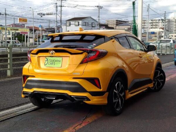 Ref:AUX-19676813 TOYOTA C-HR 2017 - Image 2